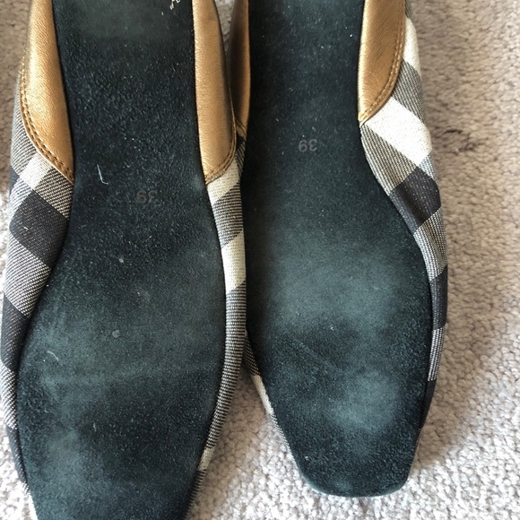 Burberry slippers - Picture 3 of 4